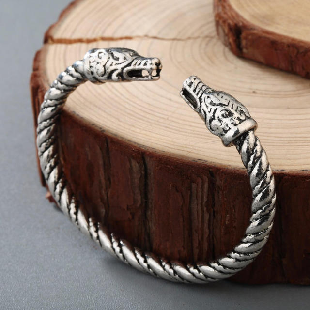 Armband Torc Wolf zilver